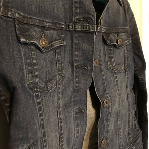 Levi’s denim jacket